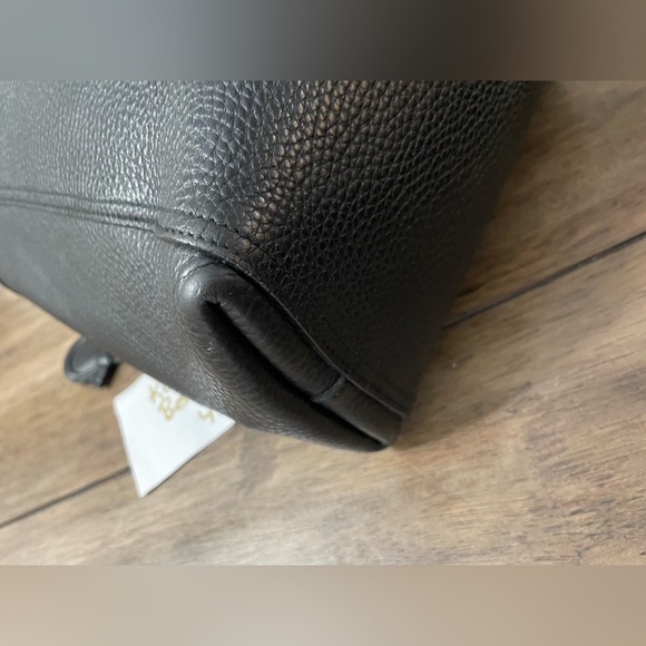 Salvatore Ferragamo Gancini Leather Tote - Picture 10 of 16